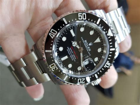 rolex sea dweller look alike|rolex sea dweller 43mm review.